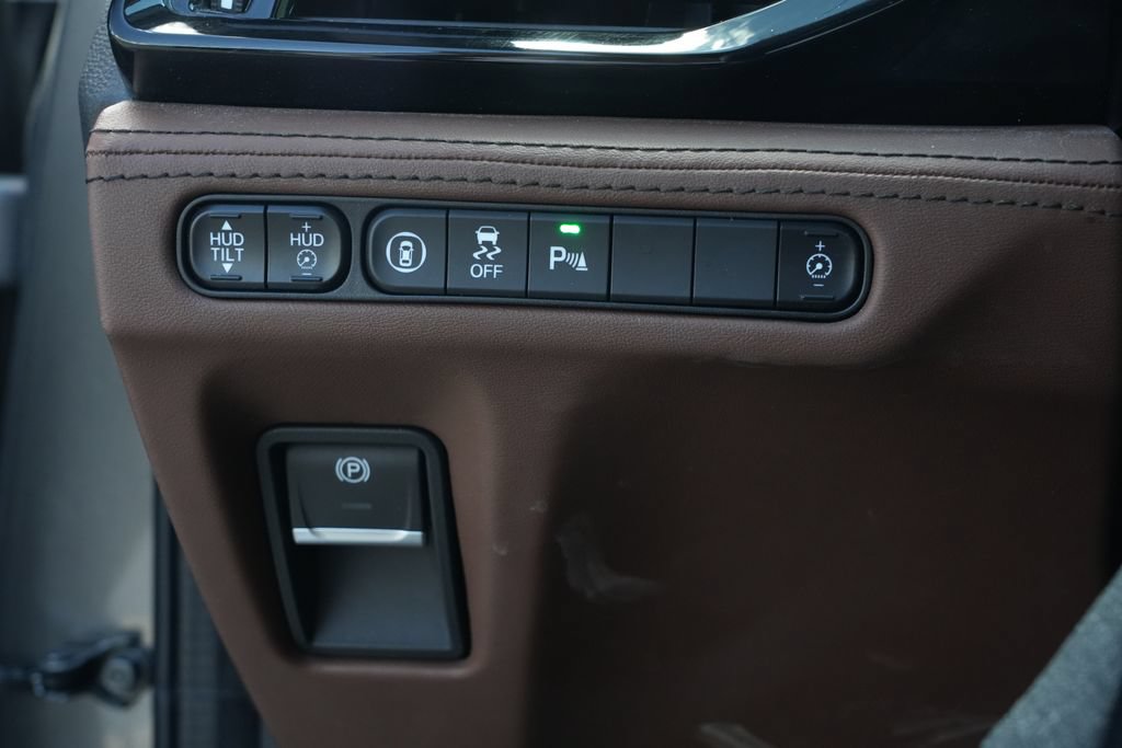 Used 2022 Acura MDX SH-AWD w/ Advance Package image 13