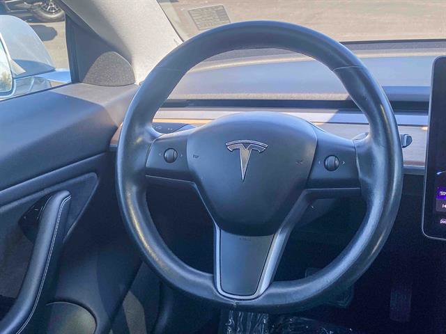 Used 2018 Tesla Model 3 Long Range image 15