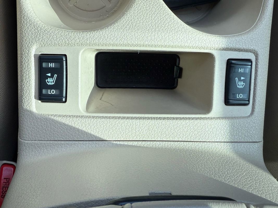 Used 2017 Nissan Rogue SL w/ SL Premium Package image 15