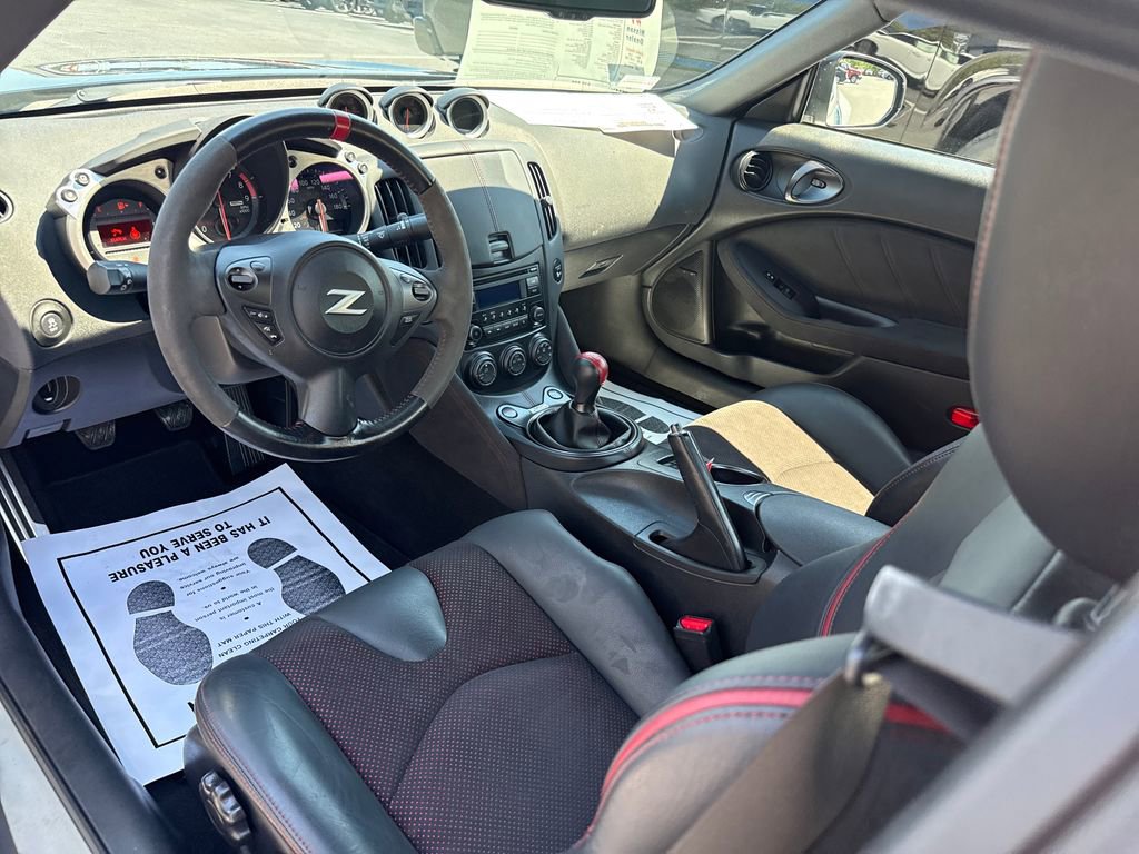 Used 2020 Nissan 370Z image 12