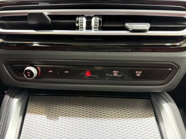 Certified 2024 BMW 430i xDrive Coupe w/ M Sport Package AWD/4WD image 34