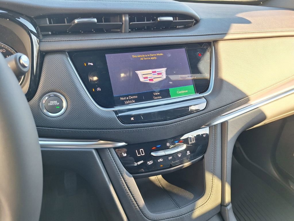 New 2026 Cadillac XT5 Luxury w/ LPO, Floor Liner Package image 12
