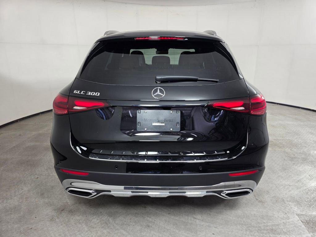 New 2026 Mercedes-Benz GLC 300 image 5
