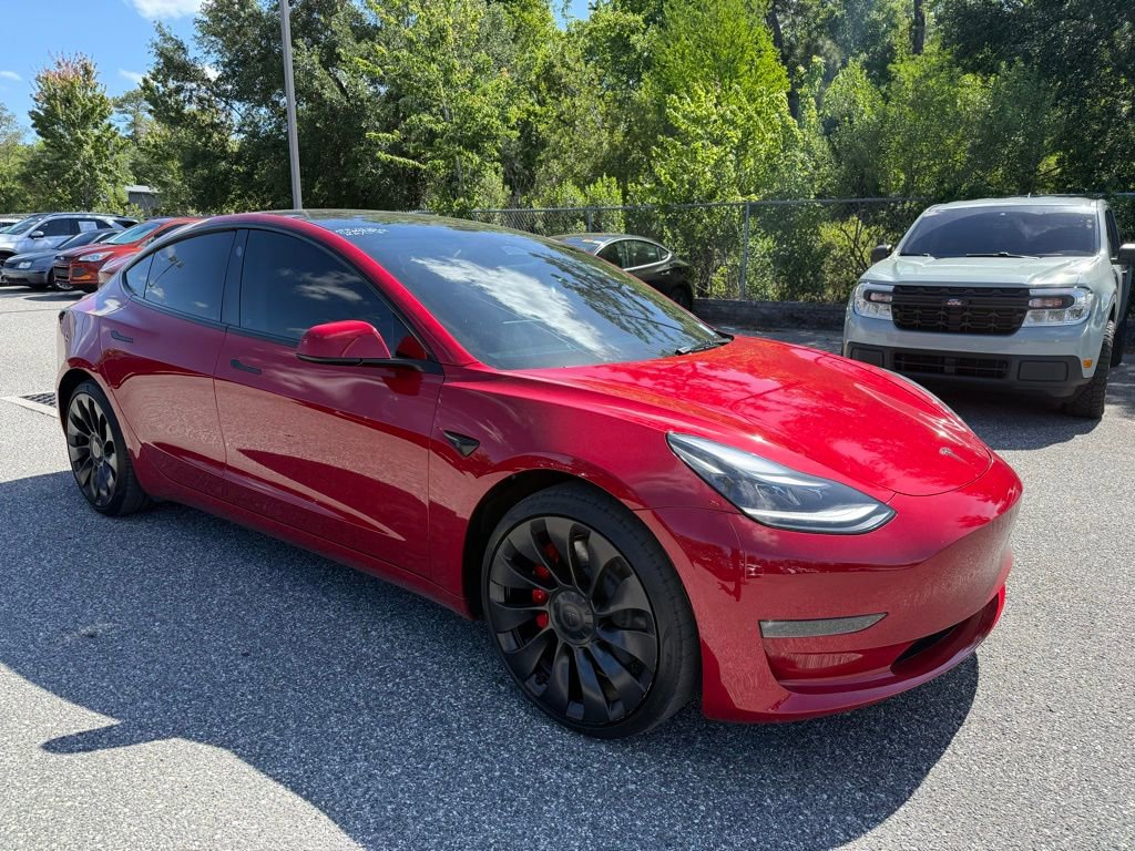 Used 2023 Tesla Model 3 Performance image 3