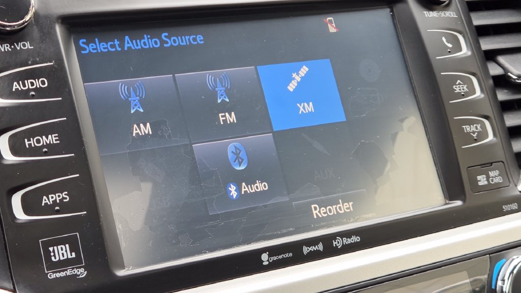 Used 2016 Toyota Highlander Limited AWD/4WD image 25