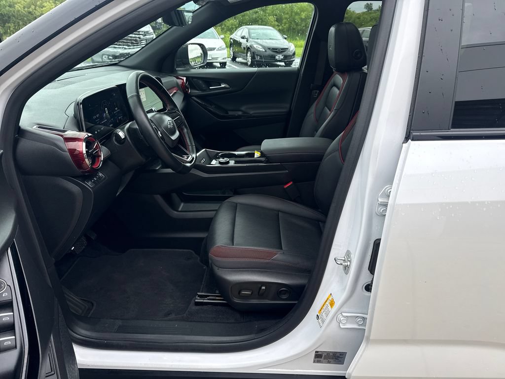 Certified 2025 Chevrolet Equinox RS w/ Safety and Technology Package AWD/4WD image 27