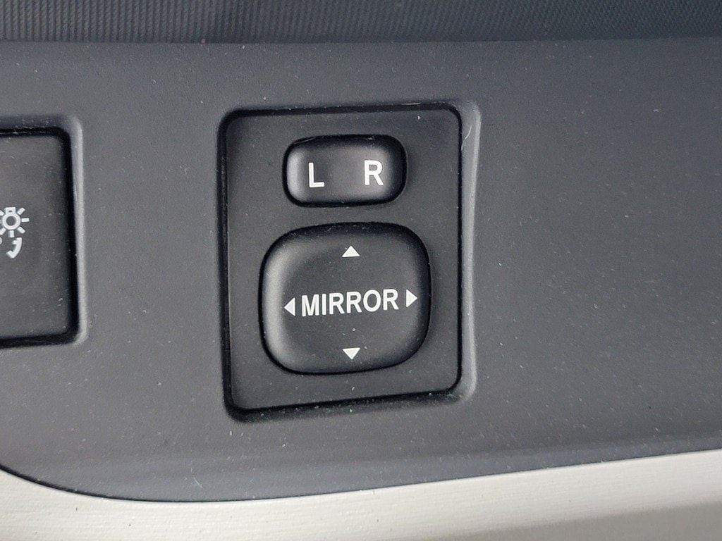 Used 2012 Scion iQ w/ Rear Speaker Pkg FWD image 23