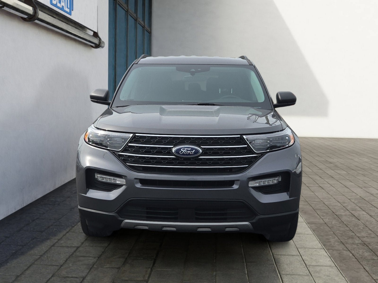 Certified 2023 Ford Explorer XLT w/ Equipment Group 202A AWD/4WD image 8