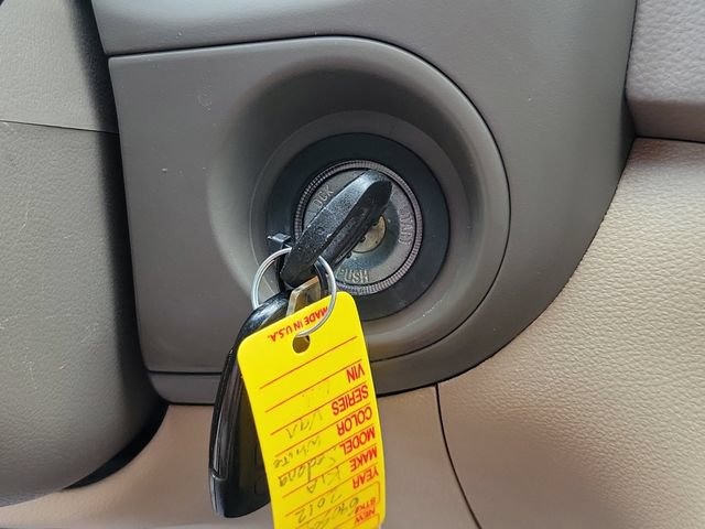 Used 2012 Kia Sedona LX FWD image 26