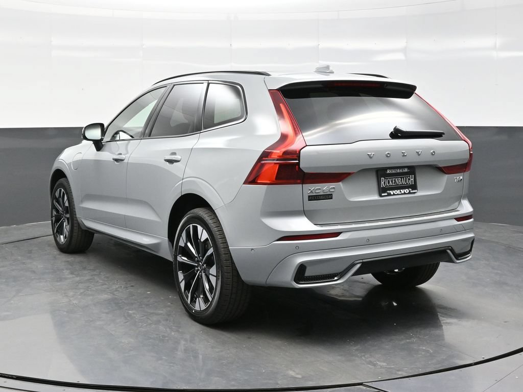 New 2026 Volvo XC60 T8 Plus w/ Climate Package PRO AWD/4WD image 5