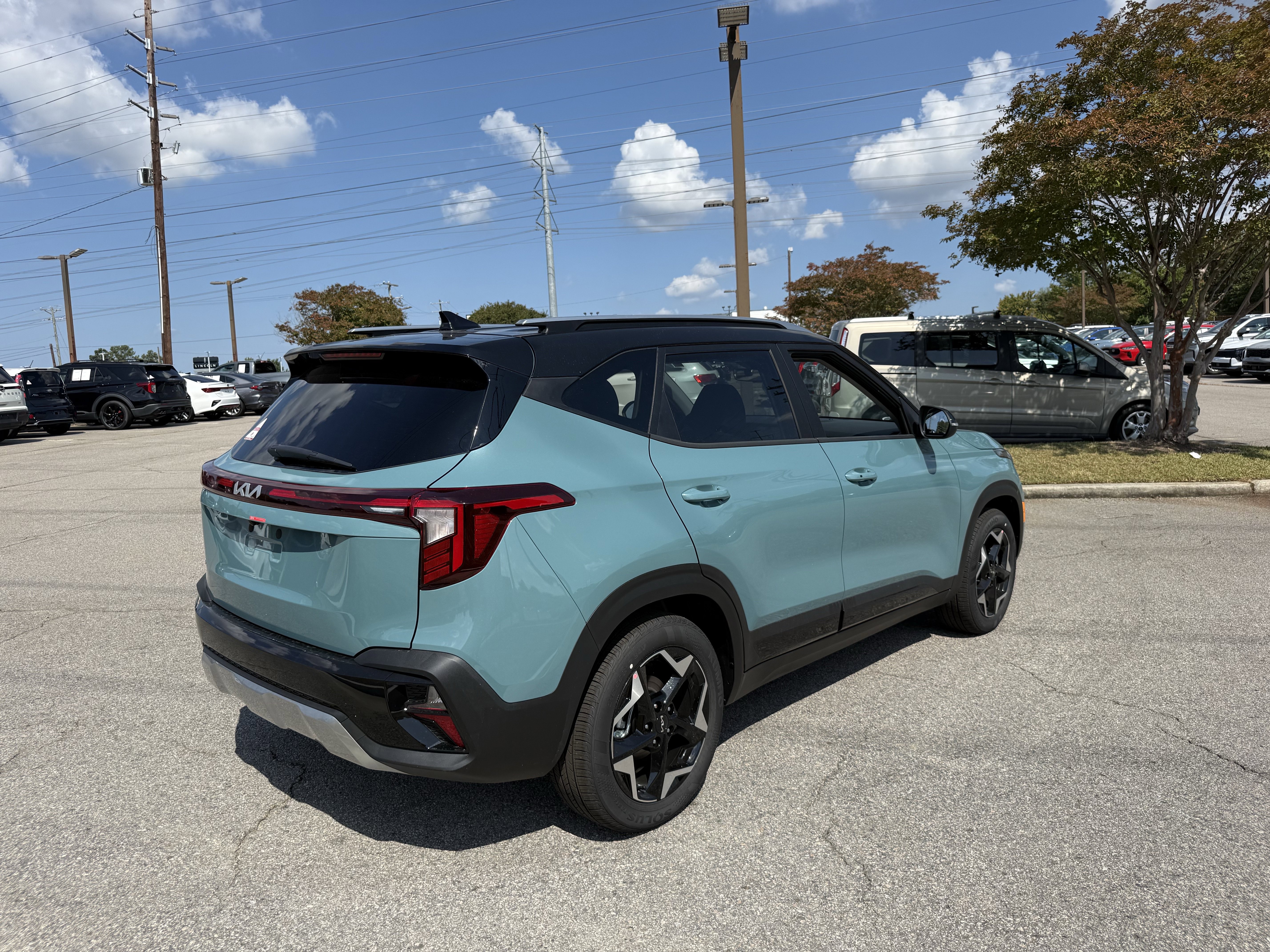 New 2026 Kia Seltos S image 7