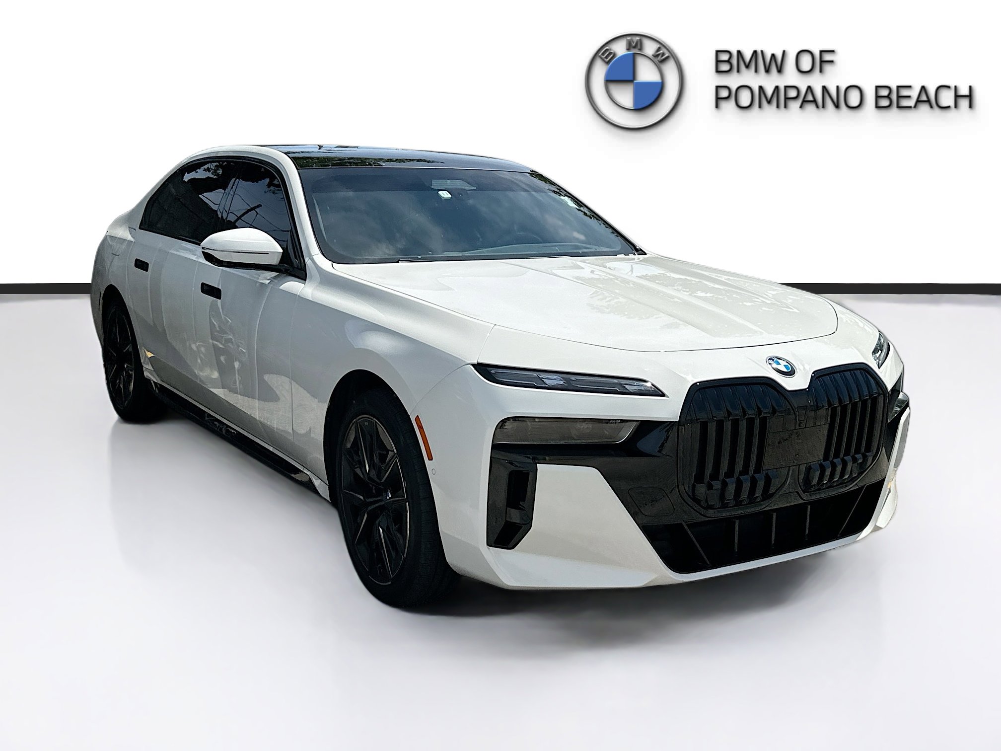 Used 2023 BMW 760i xDrive w/ Executive Package