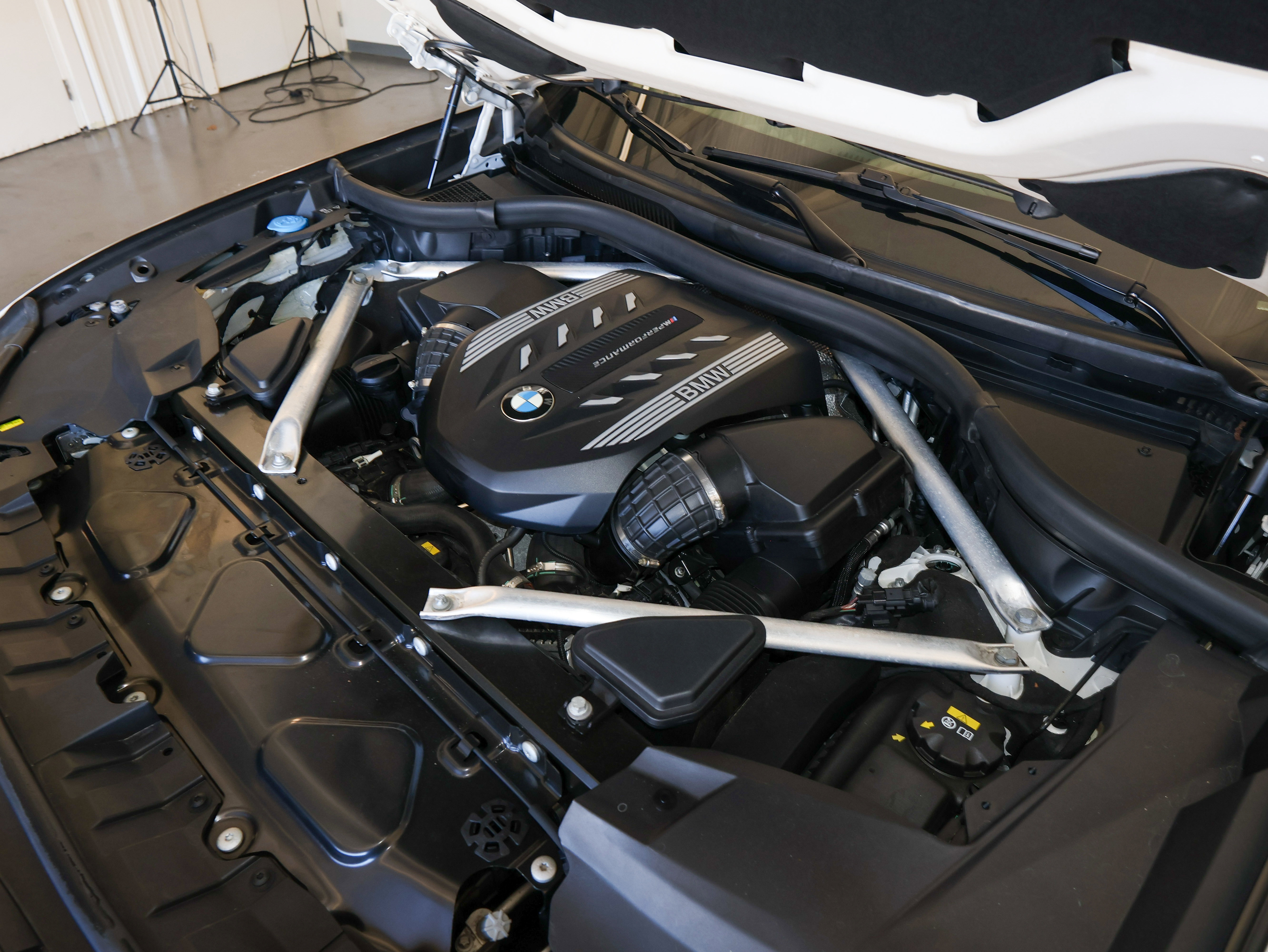 Used 2021 BMW X7 M50i image 74