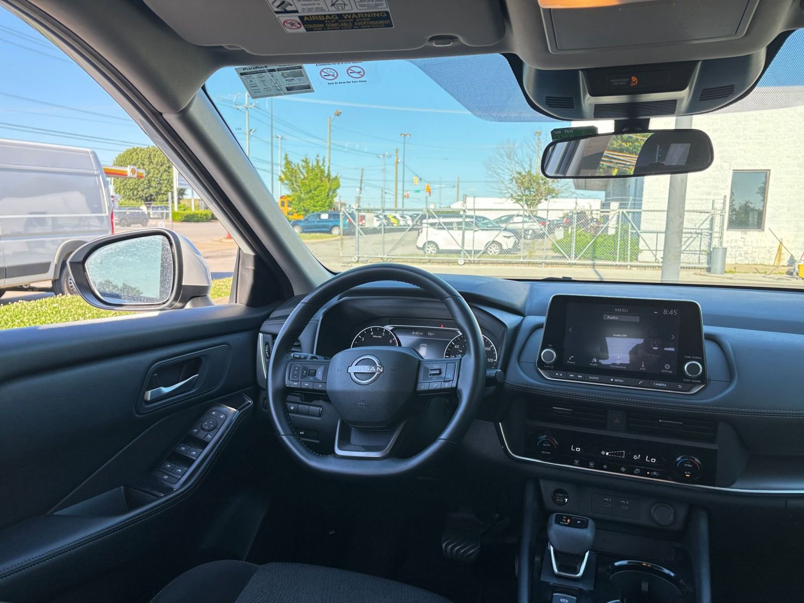 Used 2025 Nissan Rogue SV FWD image 35