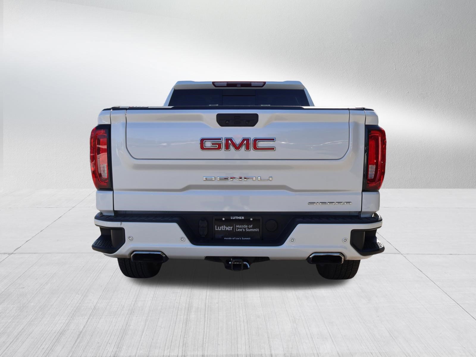 Used 2019 GMC Sierra 1500 Denali w/ Denali Ultimate Package AWD/4WD image 6