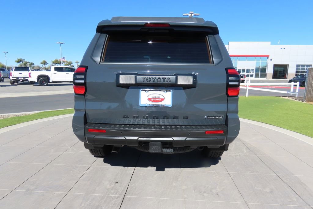Used 2025 Toyota 4Runner TRD Off-Road image 6
