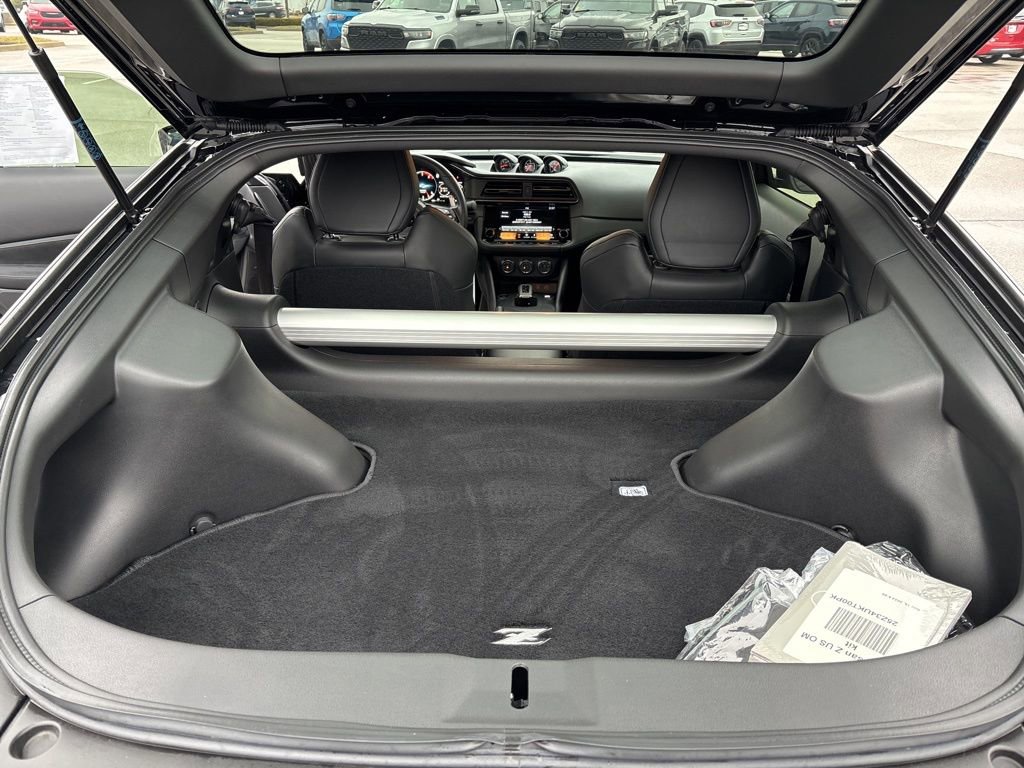 Used 2025 Nissan Z Performance w/ Floor Mat Package image 10