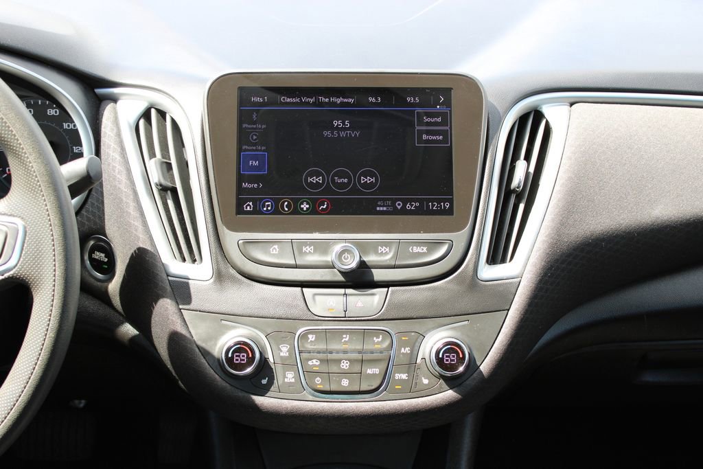 Used 2023 Chevrolet Malibu LT image 7