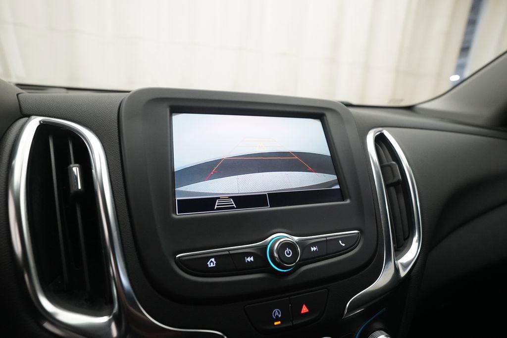 Used 2024 Chevrolet Equinox LT image 20