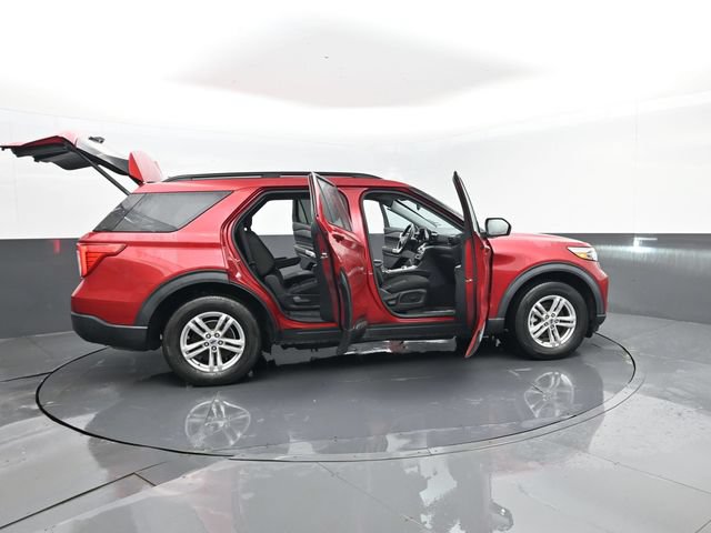 Used 2022 Ford Explorer XLT w/ Class IV Trailer Tow Package AWD/4WD image 30