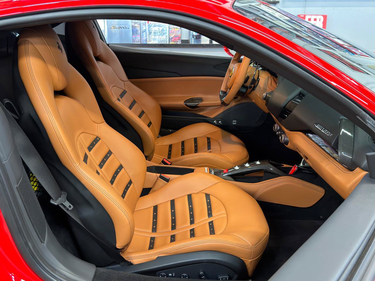Used 2018 Ferrari 488 GTB RWD image 35