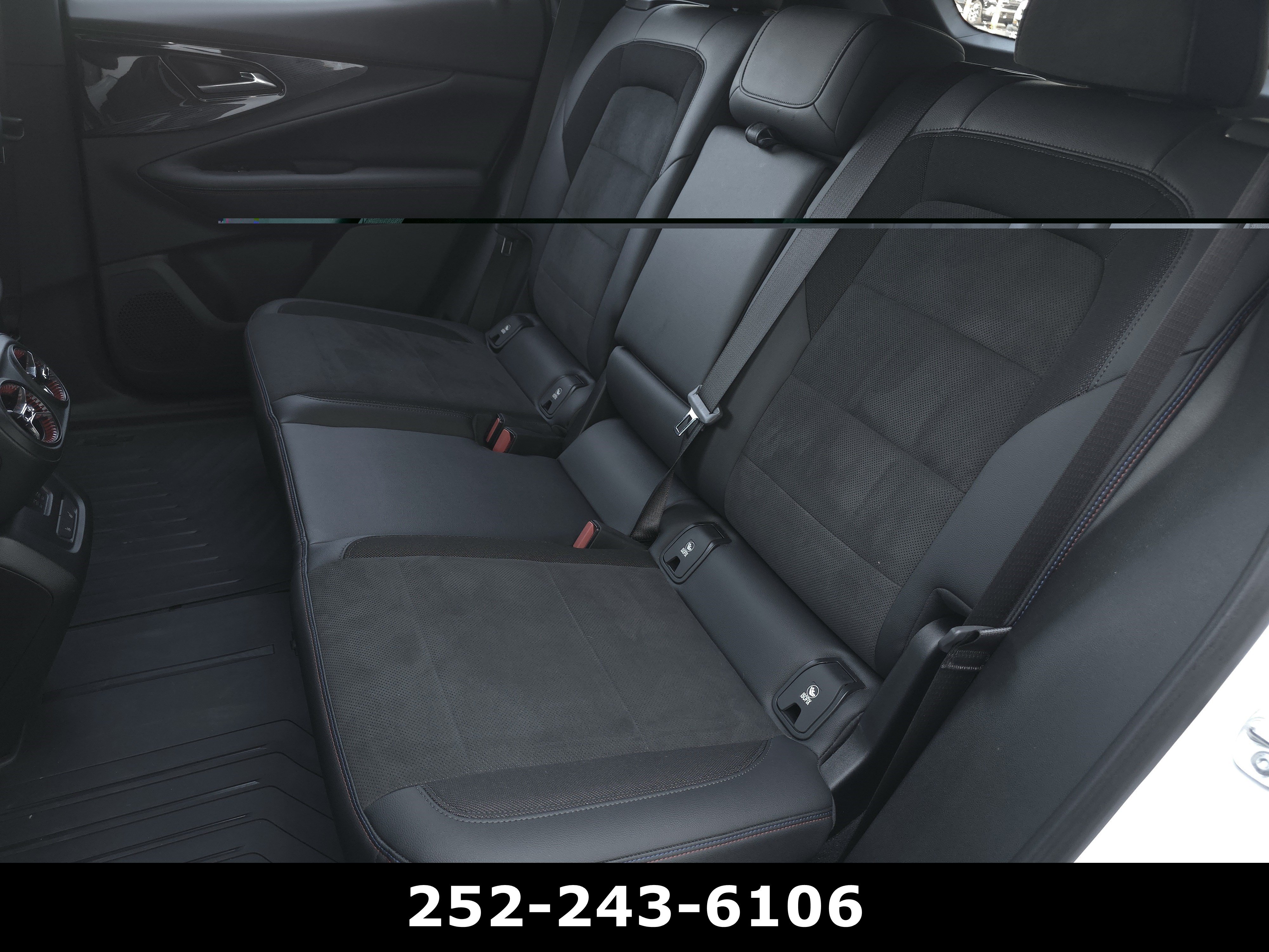 Used 2024 Chevrolet Blazer EV RS AWD/4WD image 32
