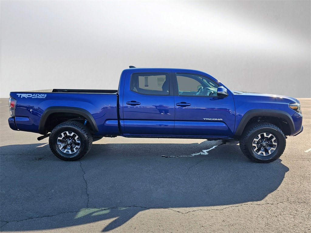 Used 2023 Toyota Tacoma TRD Off-Road image 6