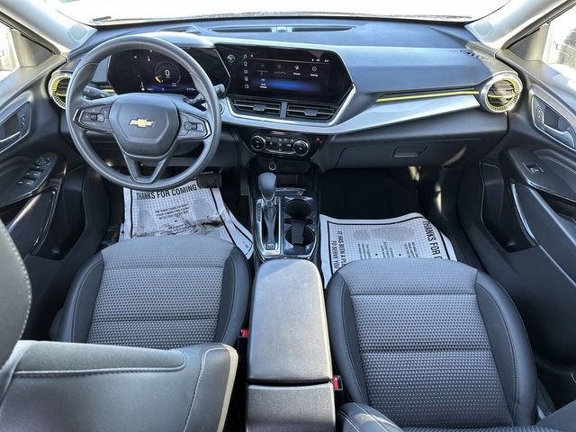 Used 2024 Chevrolet Trax LT image 20