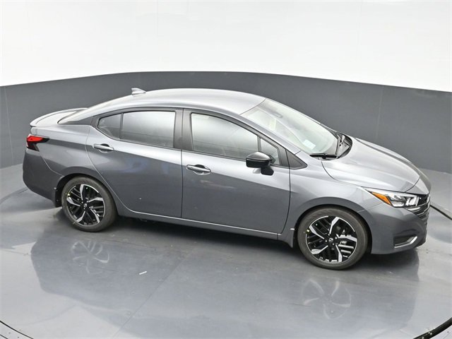 New 2025 Nissan Versa SR w/ Trunk Package image 34