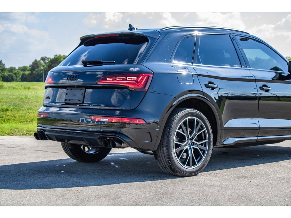 Used 2022 Audi SQ5 Prestige w/ Prestige Package image 16