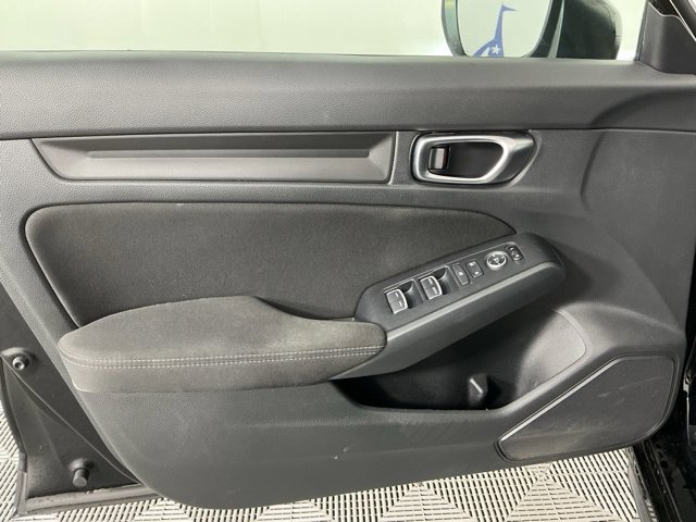 Used 2023 Honda Civic Sport image 8