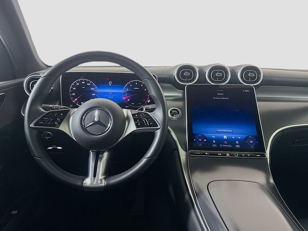 Used 2024 Mercedes-Benz GLC 300 4MATIC image 21