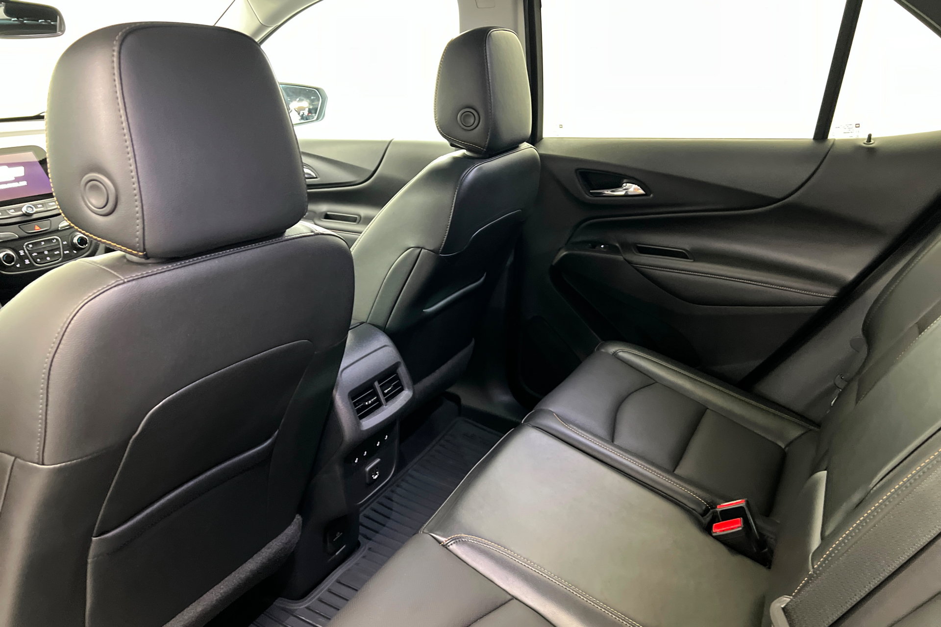 Used 2020 Chevrolet Equinox Premier AWD/4WD image 20