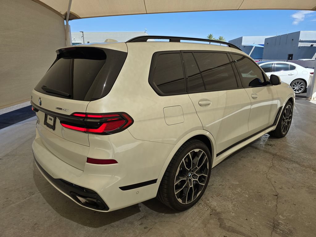 Used 2025 BMW X7 xDrive40i w/ Executive Package AWD/4WD image 7