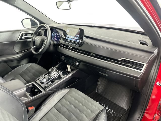 Used 2024 Mitsubishi Outlander SE Black Edition AWD/4WD image 31