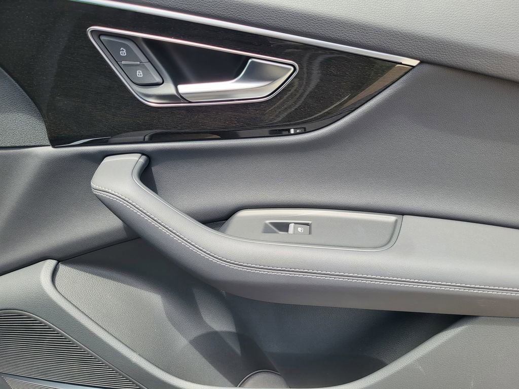 New 2025 Audi Q7 2.0T Premium Plus image 14