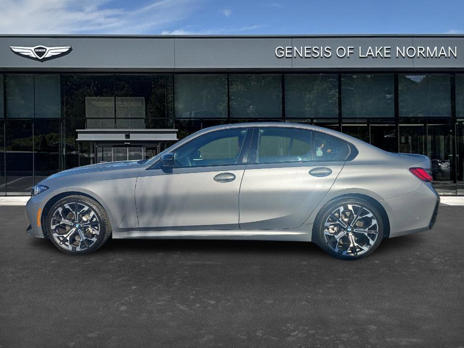 Used 2025 BMW 330i Sedan w/ M Sport Package image 6