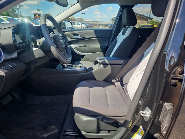 Used 2024 Chevrolet Trax LS FWD image 9