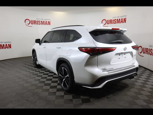 Used 2022 Toyota Highlander XSE AWD/4WD image 22
