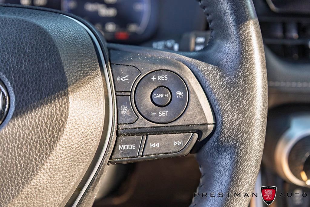 Used 2023 Toyota RAV4 Limited image 30