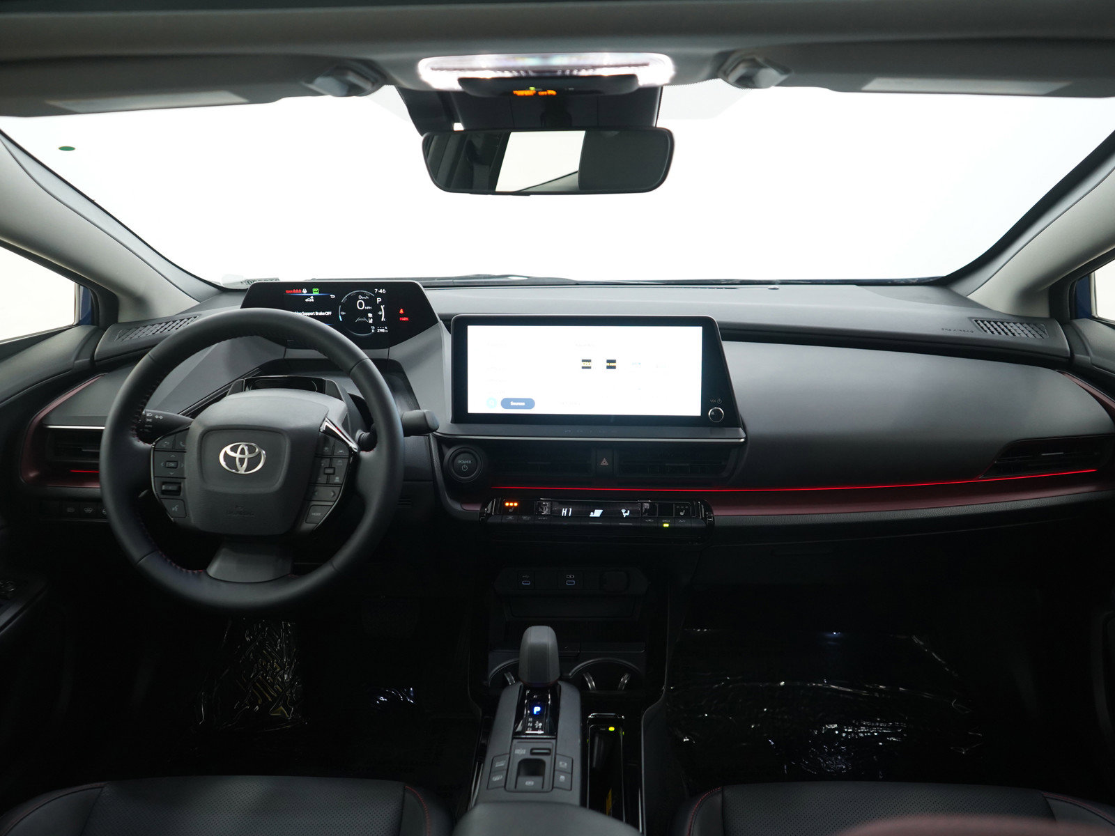 Used 2026 Toyota Prius Plug-In Hybrid image 15