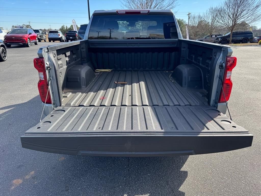 Used 2026 Chevrolet Silverado 1500 Custom w/ Turbomax Blackout Package image 10