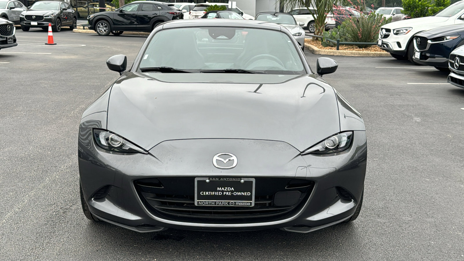 Certified 2025 MAZDA MX-5 Miata RF Grand Touring RWD image 9