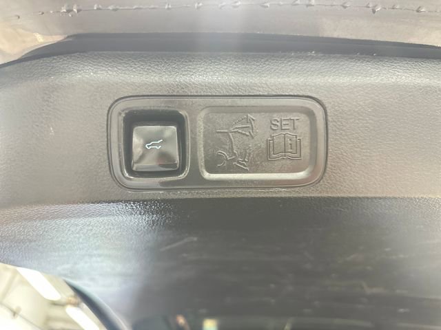 Used 2021 Ford Expedition Max Limited AWD/4WD image 32