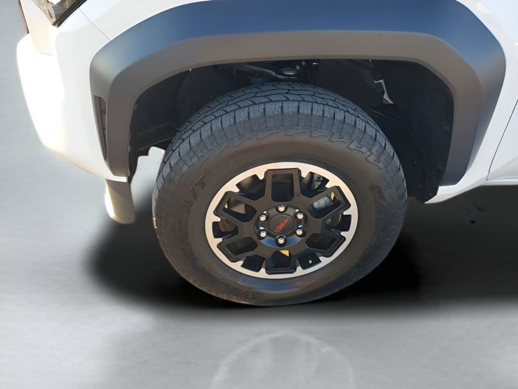 Used 2024 Toyota Tacoma TRD Off-Road w/ TRD Off Road Upgrade Package image 17