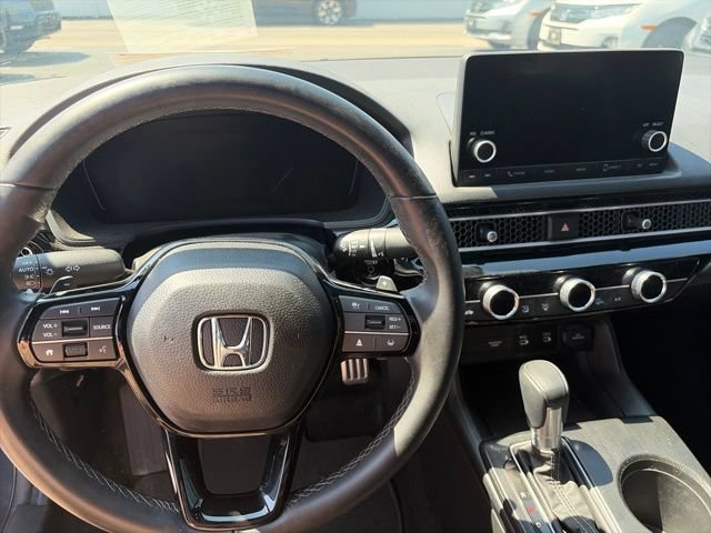 Used 2025 Honda Civic Sport image 10
