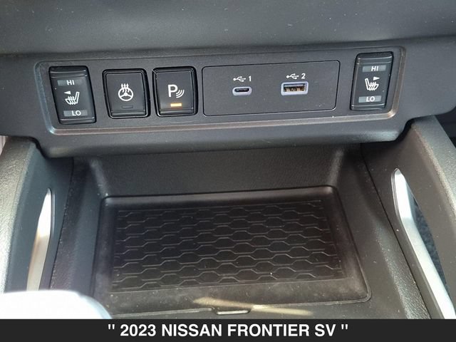 Used 2023 Nissan Frontier SV w/ Technology Package AWD/4WD image 26