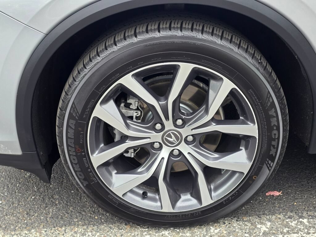 Used 2023 Acura MDX w/ Technology Package AWD/4WD image 9