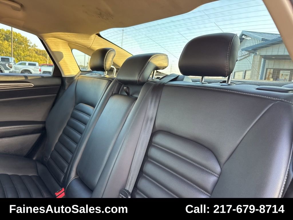 Used 2019 Ford Fusion SEL image 41
