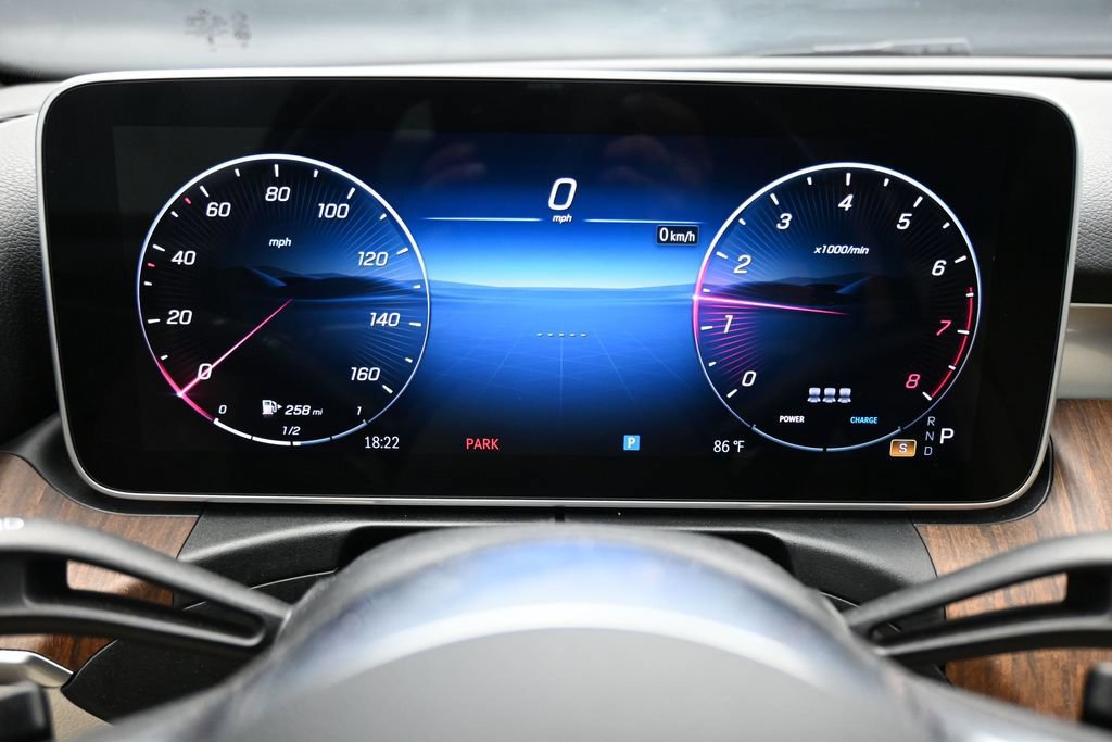 Used 2025 Mercedes-Benz C 300 Sedan image 18